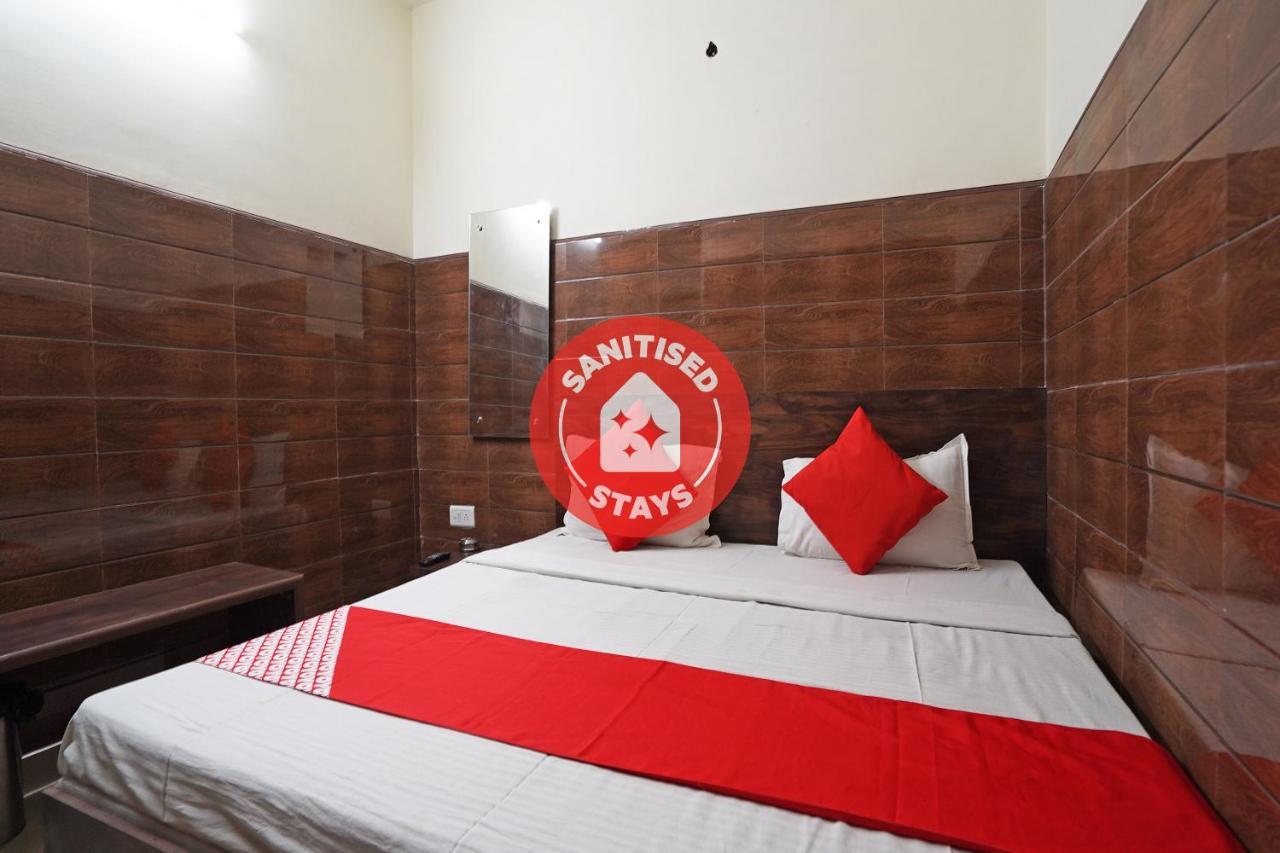 Hotel O Shri Sai Guest House Delhi  Exterior foto