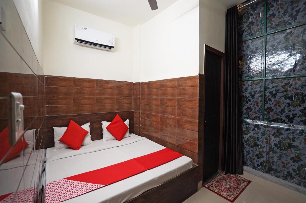 Hotel O Shri Sai Guest House Delhi  Exterior foto