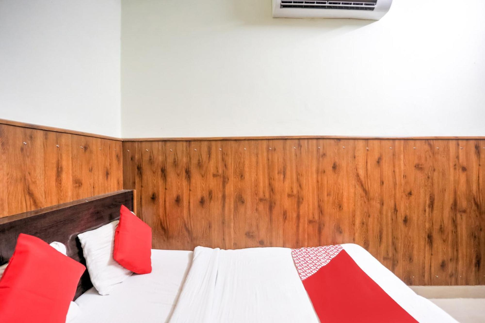 Hotel O Shri Sai Guest House Delhi  Exterior foto
